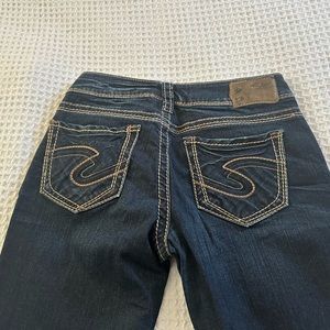 SilverJeans Womens W27 L32 Blue Suki Mid Straight